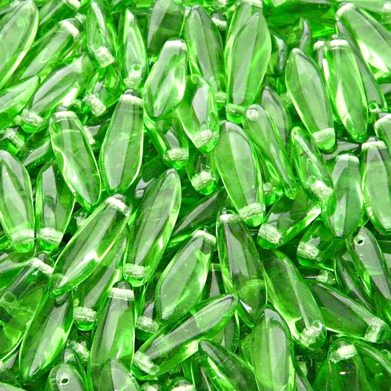 30pcs Czech Pressed Glass Dagger Beads 5x16mm Light Chrysolite